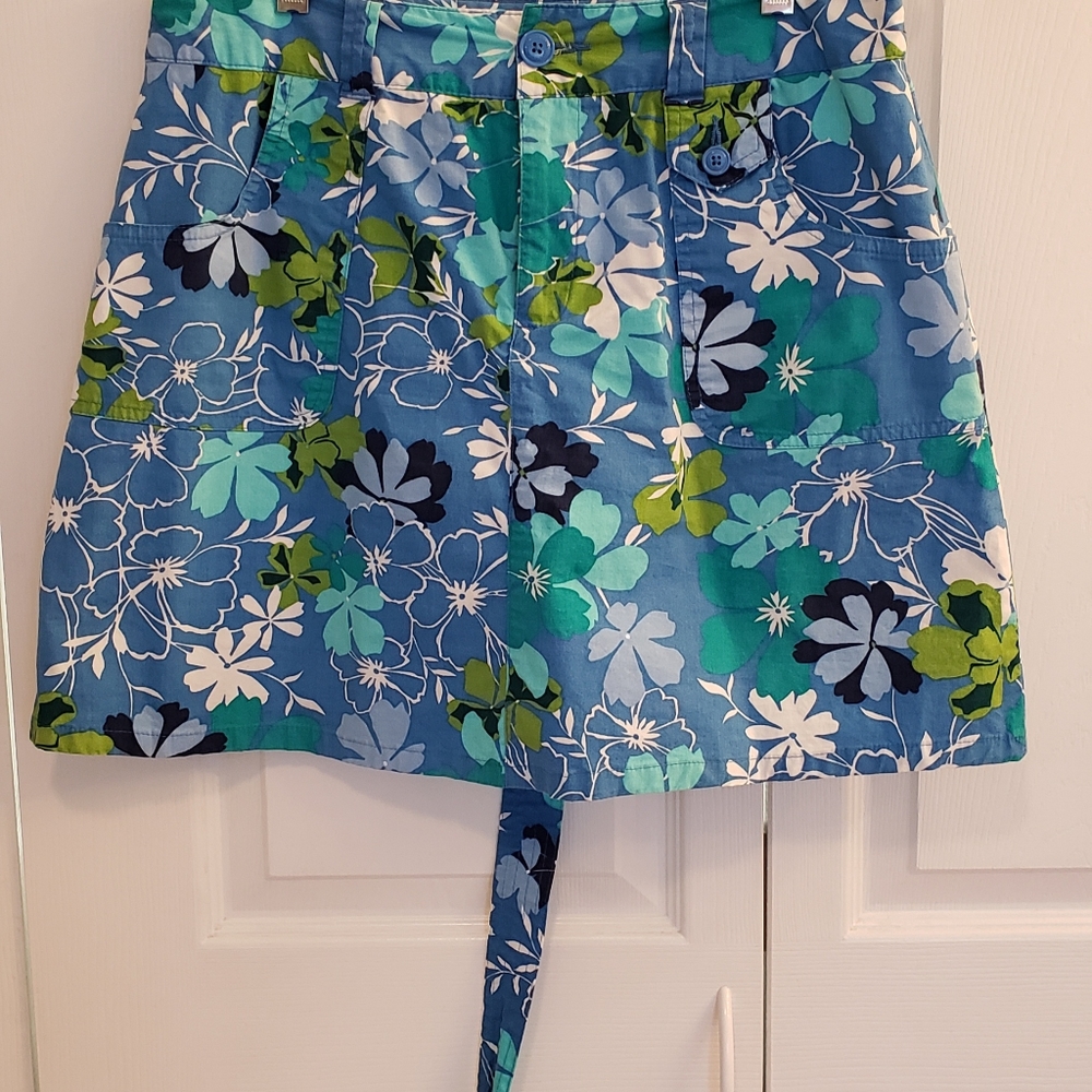 Two White Stag Skort with Belt size 8